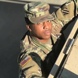 Meet your Posher, Julian